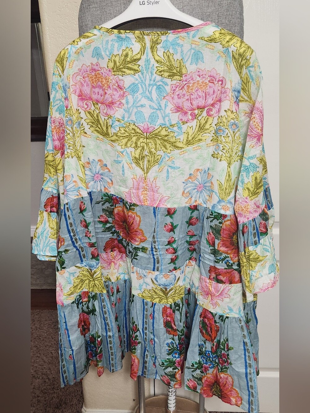 LAST ONE!!! NWT POL 3/4 Sleeve V-Neck Dress Cream/Jade Multi - Picture 7 of 7